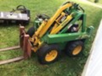 Kanga G-524 Mini Skid Steer For Sale In Apple Creek, Ohio 44606