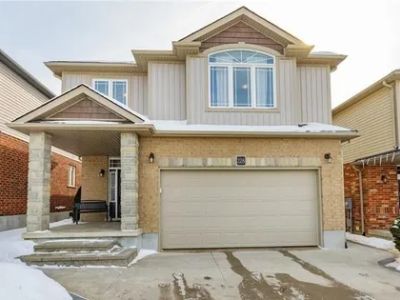 2 Bedroom 2131 ft House For Rent in Woodstock, ON