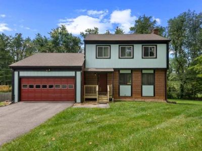 4 Bedroom 3BA 2161 ft Pet-Friendly Apartment For Rent in Montgomery County, VA