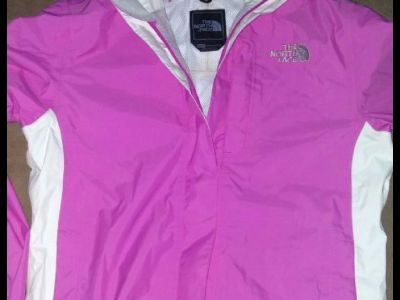 The noth face rain jacket