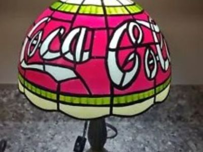 Vintage coca cola desk top plug in lamp flawless located in palm springs CA