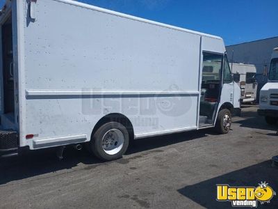 2000 GMC Suburban Step Van | Used Truck for Mobile Business