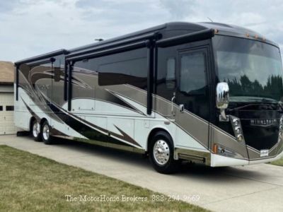 2016 Winnebago Tour 42QD  Bath & Half