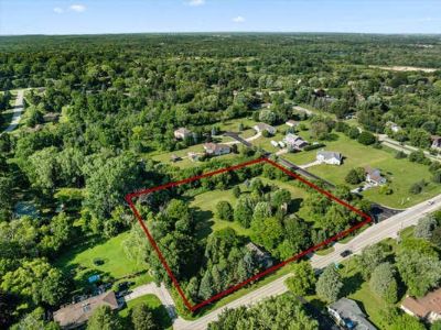 2 Bedroom 2BA 1468 ft Single Family Home For Sale in LISBON, WI