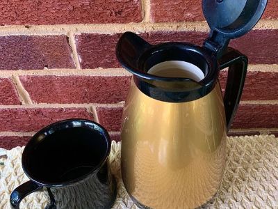 60's  West Bend 1qt Gold And Black Insulated Coffee/Tea Carafe