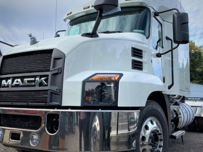 Mack Trucks Sales & Parts in Manchester