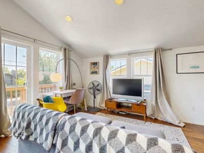 1BA Retreat Vacation Rental in New Portland Neighborhood Studio, Portland, OR