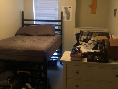 $750 OBO Private Bed/Bath 1B x 2B Summer Sublet