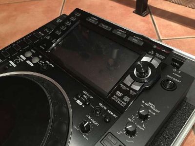 Pioneer CDJ 2000 Nexus 2 + DJM 900 Nexus 2 complet new DJ Set