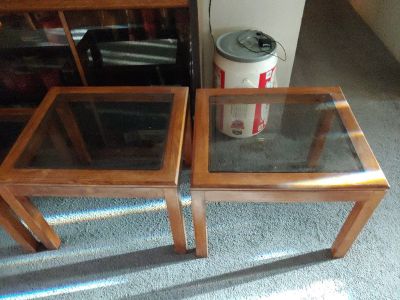 glass coffee table & matching end tables