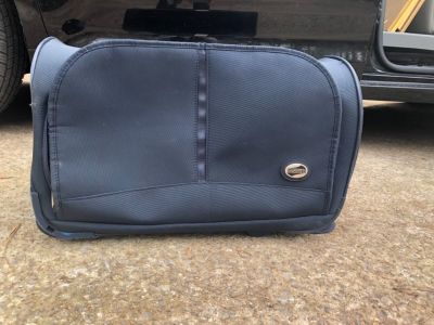 Navy blue carry bag