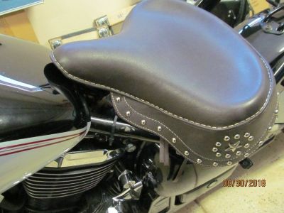 100% LEATHER MOTORCYCLE SEAT NEW NEVER USED