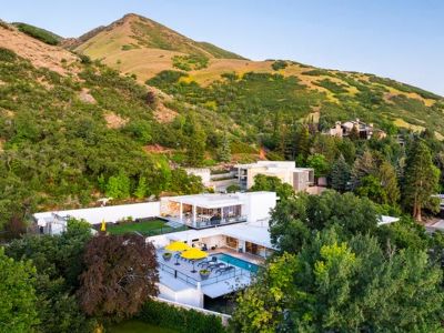 4 Bedroom 5BA 5447 ft Single Family Home For Sale in SALT LAKE CITY, UT