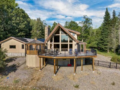 2 Bedroom 2BA 2448 ft Single Family House For Sale in Franklin, NH