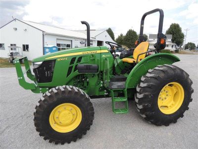 2023 JOHN DEERE 5060E