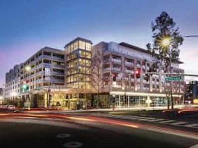 Private room with own bathroom in an apartment with 1 roomie, Santa Ana, CA 92701