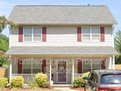 3 Bedroom 2BA 1488 ft Pet-Friendly Apartment For Rent in Greensboro, NC