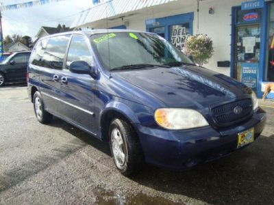 2004 Kia Sedona LX