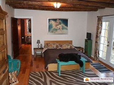 Budget-Friendly Lodging Rentals To Stay in Taos, NM
