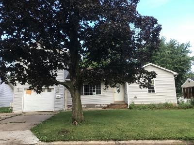 4 Bed 2 Bath Preforeclosure Property in Bloomfield, IA 52537 - N Davis St