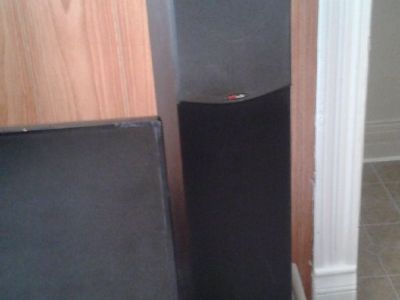 Yamaha receiver and speakers