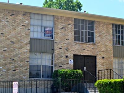 6611 Southpoint Dr #110 C - Home For Rent 1/1/1 in San Antonio, TX 78229