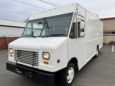 2019 Ford Step van F-770 ** ONLY 22,000 MILES ** LIKE NEW