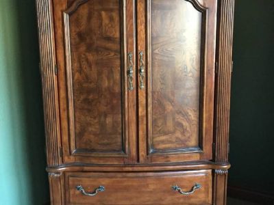 Entertainment Armoire