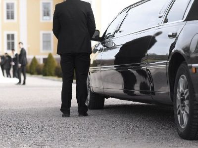 Affordable & Reliable Airport Limo service in Stamford