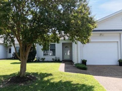 River Ct, Kilmarnock, Home For Sale