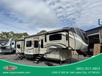 2019 Jayco Pinnacle Fifth Wheel 38FLWS