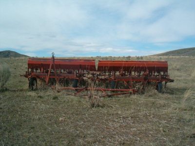 IH 150 deep furrow drills