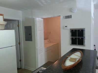 $500 / 1br - 1 Bedroom for June 1st-July 27 (move in date negotiable)