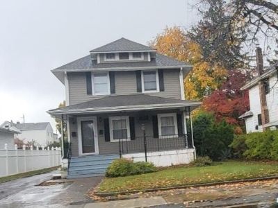 Rochelle Ave, Rochelle Park, Home For Rent