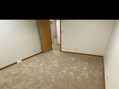 Keira Cummins (Has a House) on iROOMit. Room in the 5 Bedroom 2BA Pet-Friendly...