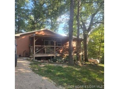 3 Bedroom 2BA 1392 ft² Residential For Sale in Barnett, MO