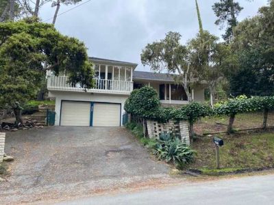 3 Bedroom 2BA 1865 ft Pet-Friendly Apartment For Rent in Del Monte Forest, CA