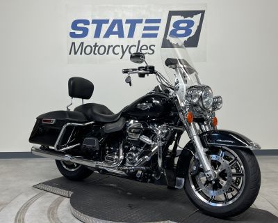 2018 Harley-Davidson Road King - Vivid Black Option FLHR