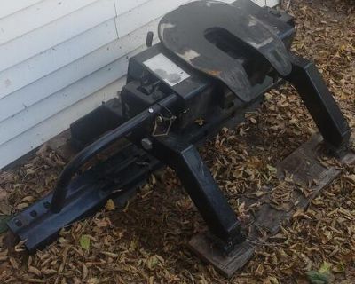 5th wheel hitch