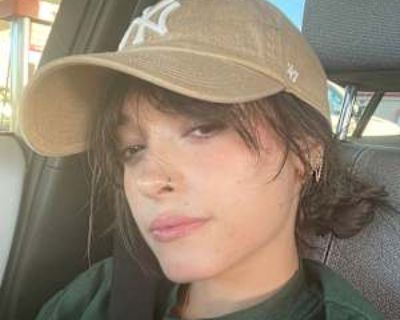 Non-smoker * Student. Budget: $500 per month. Ready to move: now. Looking for myself. I am 21, an architecture student and a part-time worker. I m clean, quiet, and I always respect other people s space. I mostly keep to myself doing school work. I was raised to clean up after myself and be considerate, so I m easy to live with. Looking for a calm, normal place month-to-month while I finish sch...