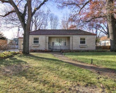 3 Bedroom 3BA 2502 ft Single Family Home For Sale in EAU CLAIRE, WI