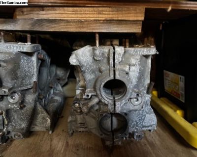 I have 5 usable 40hp cases 100 each _________________ ******* OVERSEAS SHIPPING- I will no longer be responsible for the post office losing packages, I will no longer issue refunds, nor waste my time filing claims that go no where. I will correctly fill out all the paperwork, email it to you to verify, and then ship. By submitting a payment to me you agree to these terms PLEASE READ 1. I DO NOT...