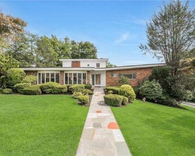 Harvard Dr, Hartsdale, Home For Sale