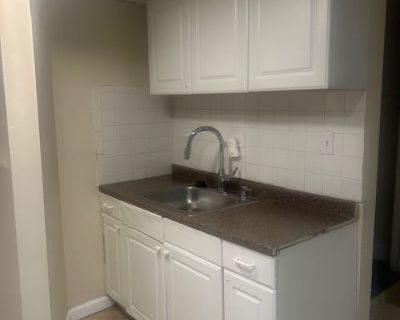 Unfurnished Room for Rent - Basement Apartment for rent