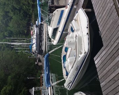 1997 Hurricane Deck Boat