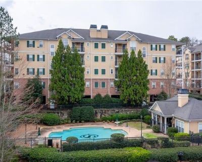 Stratford Cmns, Decatur, Condo For Sale