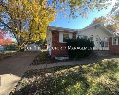 4319 67th St. This duplex features a large living room and an eat-in kitchen, with two bedrooms on the main floor. The third bedroom is located in the basement, along with additional storage space and washer and dryer hookups. You can schedule a showing and/or fill out application via our website at topshelfiowa.com. When applying make sure to upload all proof of income and a photo ID, if you d...