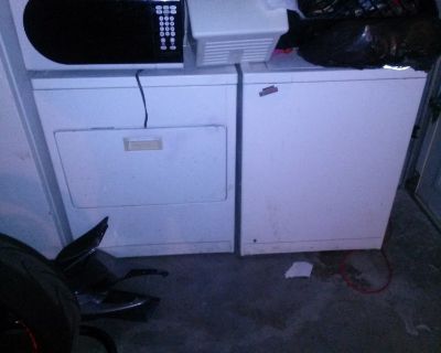 Washer and Gas Dryer for sale. In good condition must go, moving out of state can't keep!!!