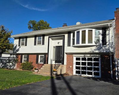 5 Bedroom 2BA 1670 ft Apartment For Rent in Hamden, CT