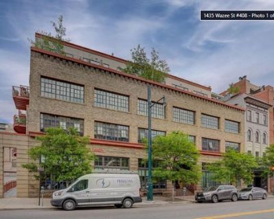 cassadra (Has an Apartment). Room in the 1 Bedroom 2BA Pet-Friendly Apartment For Rent in Denver,...